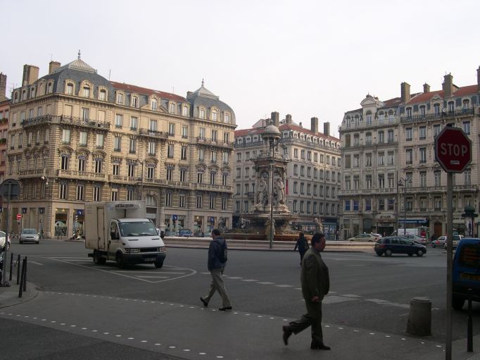  Place des Jacobins